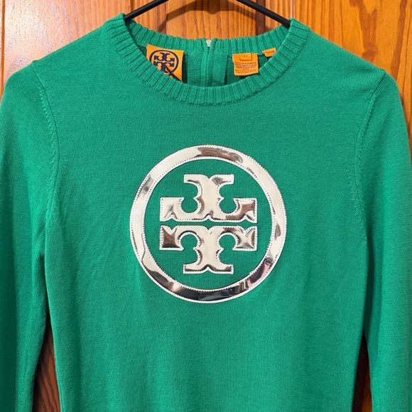 Tory Burch Wool Logo Pullover Sweater - Kelly Green with Silver Metallic Logo - Picture 3 of 15